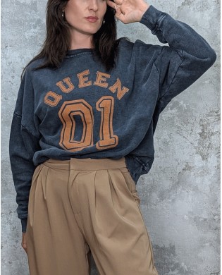 Sudadera Queen Desgastada