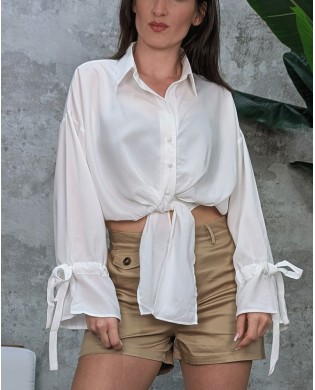 Blusa lazo crop